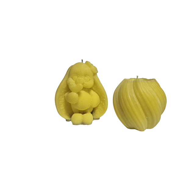 white-11010 1+1 Lumanare parfumata handmade – Iepuras cu inimioara + lumanare geometrica, ceara naturala, 8x7.5cm, galben